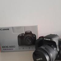 Canon EOS 800D Reflex + 2 Batterie