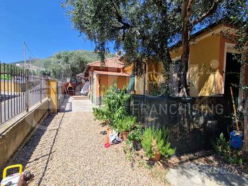 Villa o villino Albenga [Cod. rif 3254547VRG]