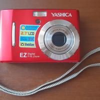 FOTOCAMERA YASHICA 