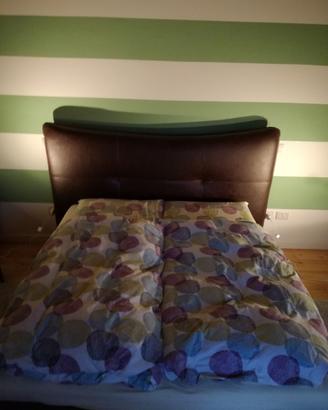 Letto contenitore etnico in similpelle marrone