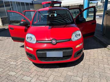 Fiat panda 1.0 hybrid 2022
