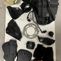 Vari ricambi Ducati 1098 848 leggere annuncio