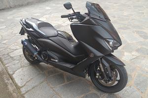 Tmax 560