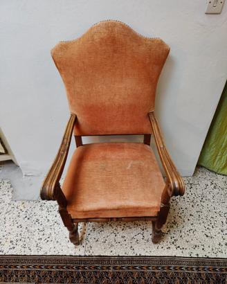 Poltrona trono vintage in velluto