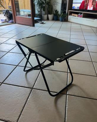 Tavolino da campeggio
