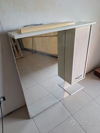 Specchio Bagno con Mobiletto, Luci e Presa