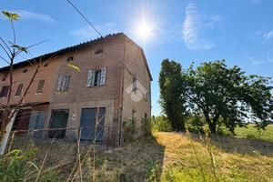 VILLA A SCHIERA A SALA BOLOGNESE