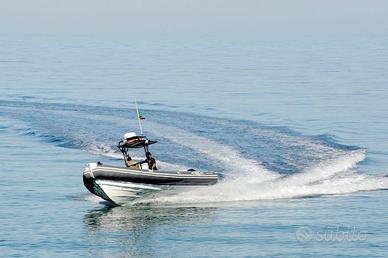 Gommone Med Defense 850 Pro