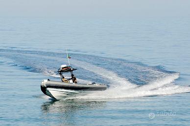 Gommone Med Defense 850 Pro