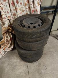 cerchi da 15 pollici 4 fori 