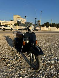 Vespa 125 px