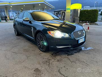 jaguar xf 2011