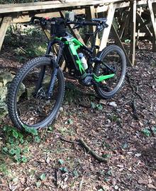 Bicicletta elettrica THOK TK01