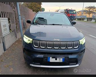 Jeep Compass Limited 1.6 diesel 