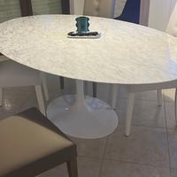 Tavolo in marmo