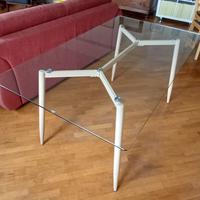 Tavolo da pranzo in cristallo