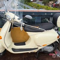 Ricambi originale Vespa ET4 125 1998 ZAPM400