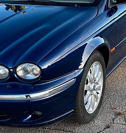 Passaruota Jaguar X-Type