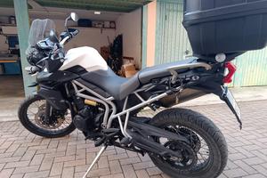 Triumph Tiger 800