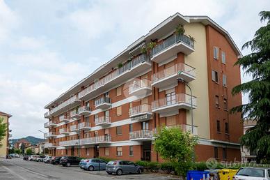2 LOCALI A PIOSSASCO