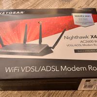 Modem Router Nighthawk X4S AC2600 WiFi