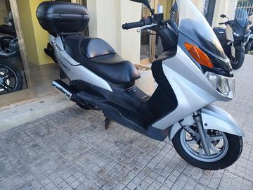 Suzuki Burgman UH 150