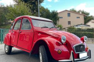 Citroën 2CV 6 Special 1985, 28.500 km Rosso/Bianco