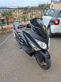 Yamaha T Max - 2009