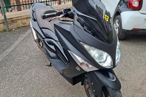 Yamaha T Max - 2009