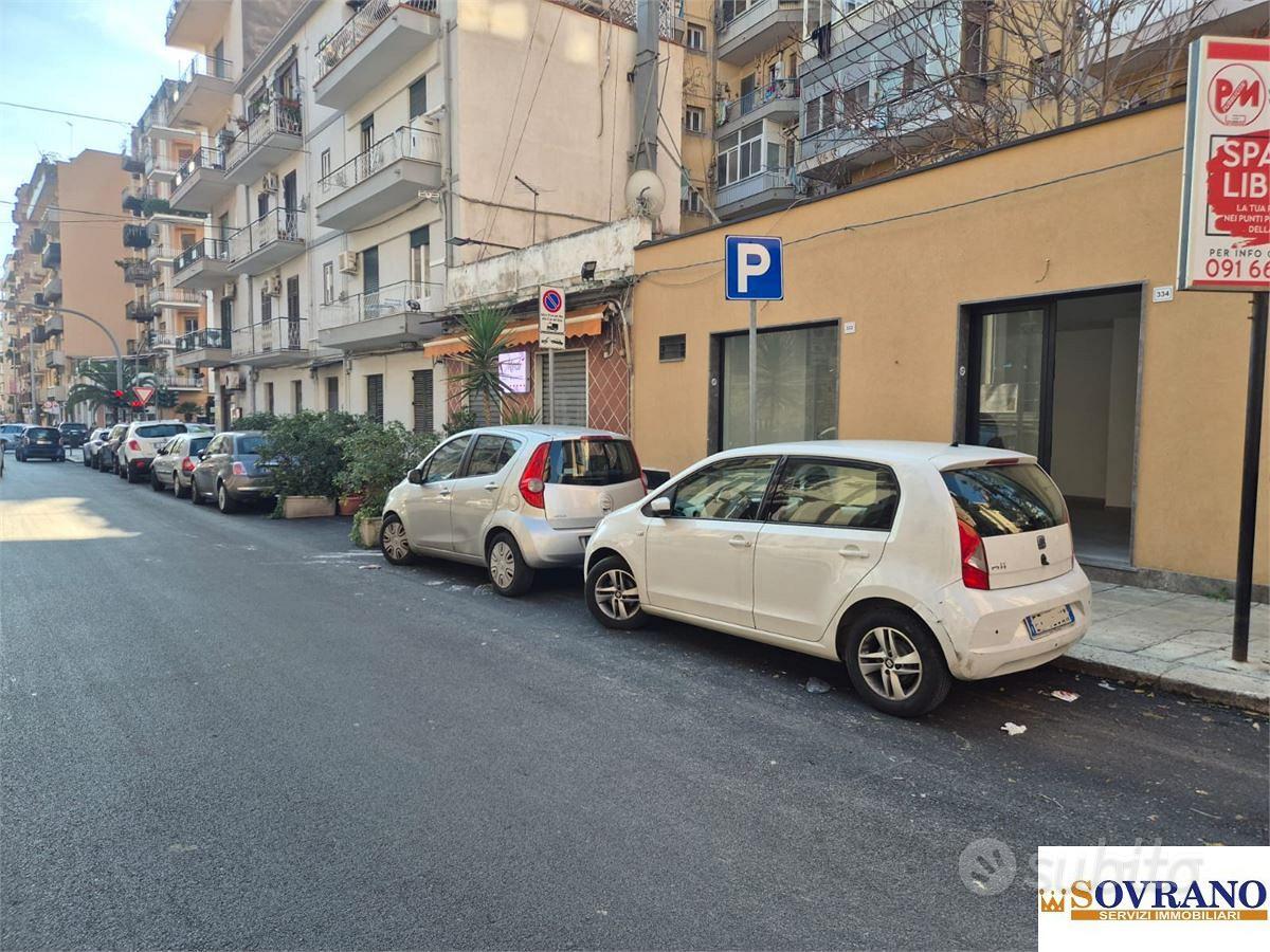 SAMPOLO: LOCALE C/1 N° 2 VETRINE RISTRUTTURATO - Vista 2