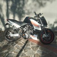 SuperDuke 990