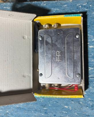 Amplificatore TV Fracarro KW33B 34dB Box