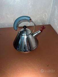 Bollitore Alessi 9091 Michael Graves con uccellino