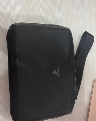 Pochette Guess