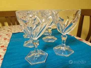 6 bicchieri a calice in vetro
