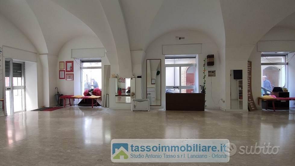 Immobile di 80 m² con 1 locale a Ortona - Altro