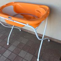 Supporto universale per vaschetta