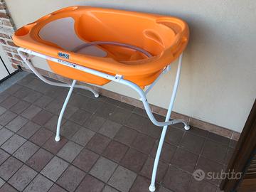 Supporto universale per vaschetta