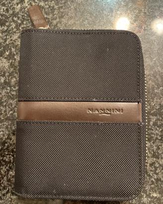 Portafoglio Nannini in tela nera e pelle marrone