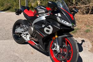 Aprilia rs 660