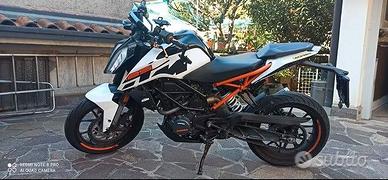 ktm duke 125