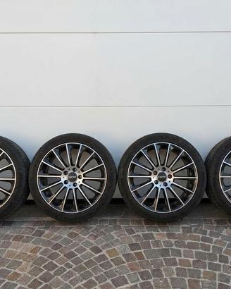 ruote 235-40-R18 + cerchi