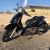 Piaggio Beverly 500