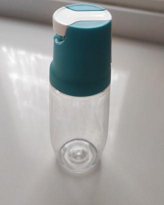 Oliera Tupperware
