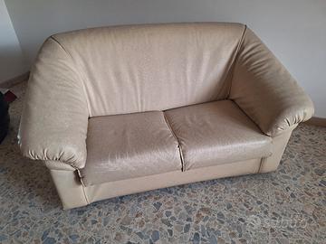 2 Poltrone Letto pelle 