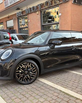 Mini Cooper S Favoured XL - SOLO 7.327Km - Pari al