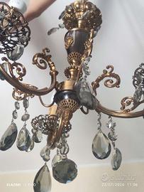 Lampadario vintage in stile Barocco.