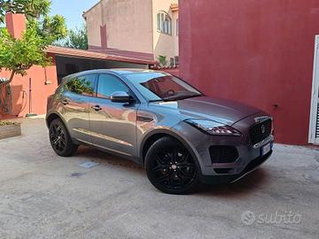 JAGUAR E-Pace in garanzia