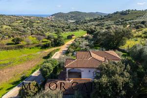 Budoni | Tamarispa | Villa indipendente con verand