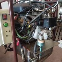 motore con centralina oliodinamica